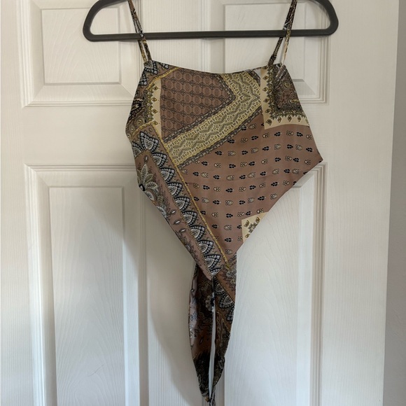 (2) Satin Bandana Crop Tops - Picture 2 of 6